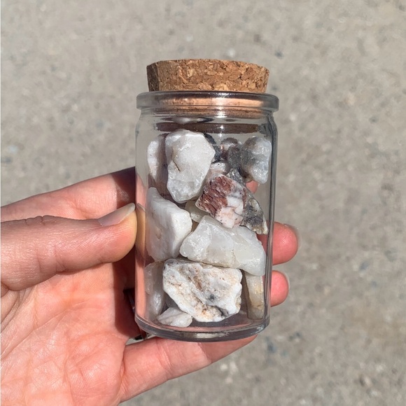 Quartz Crystal Jar • Arizona Rocks - Picture 1 of 8